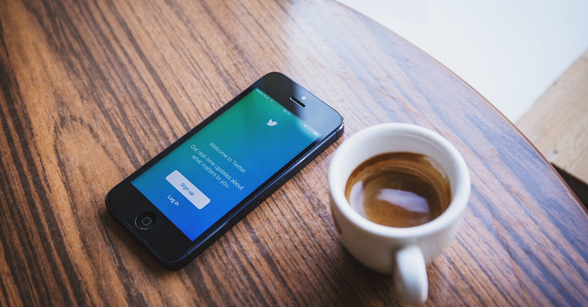 Twitter-selling